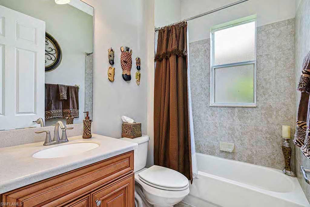 HERITAGE BAY - Residential