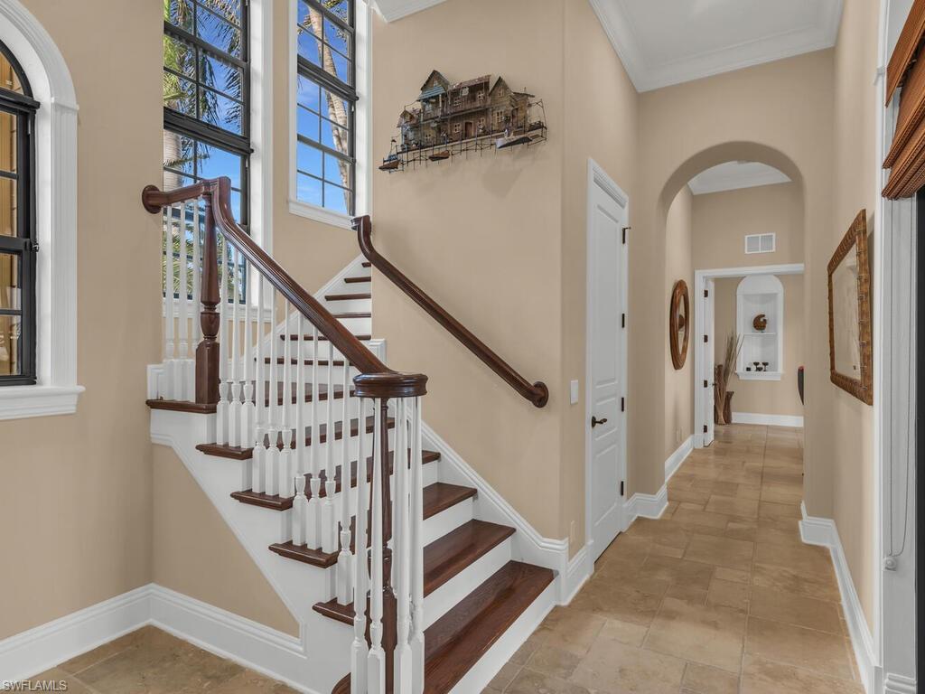 MARCO BEACH - Residential