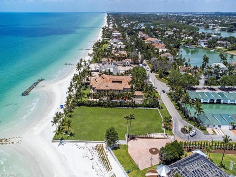 port royal club naples dress code New Port Royal Club in Naples FL: Exclusive Luxury Amenities for Elite Buyers