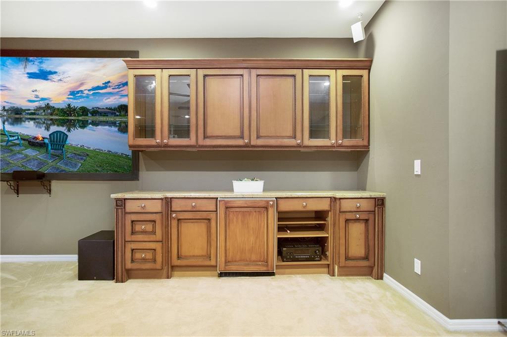 INDIGO LAKES - Residential