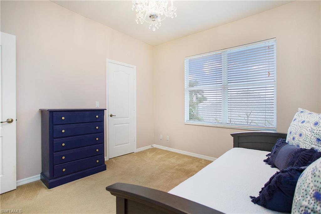 INDIGO LAKES - Residential