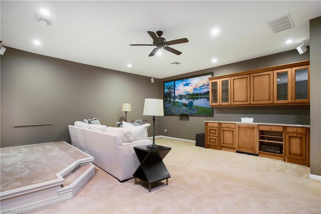 INDIGO LAKES - Residential