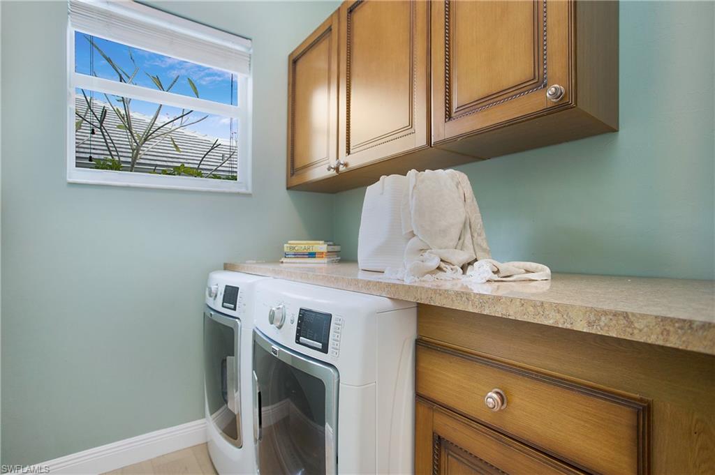 INDIGO LAKES - Residential