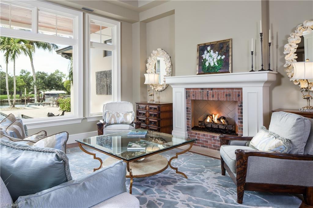 MARINA POINTE - Residential