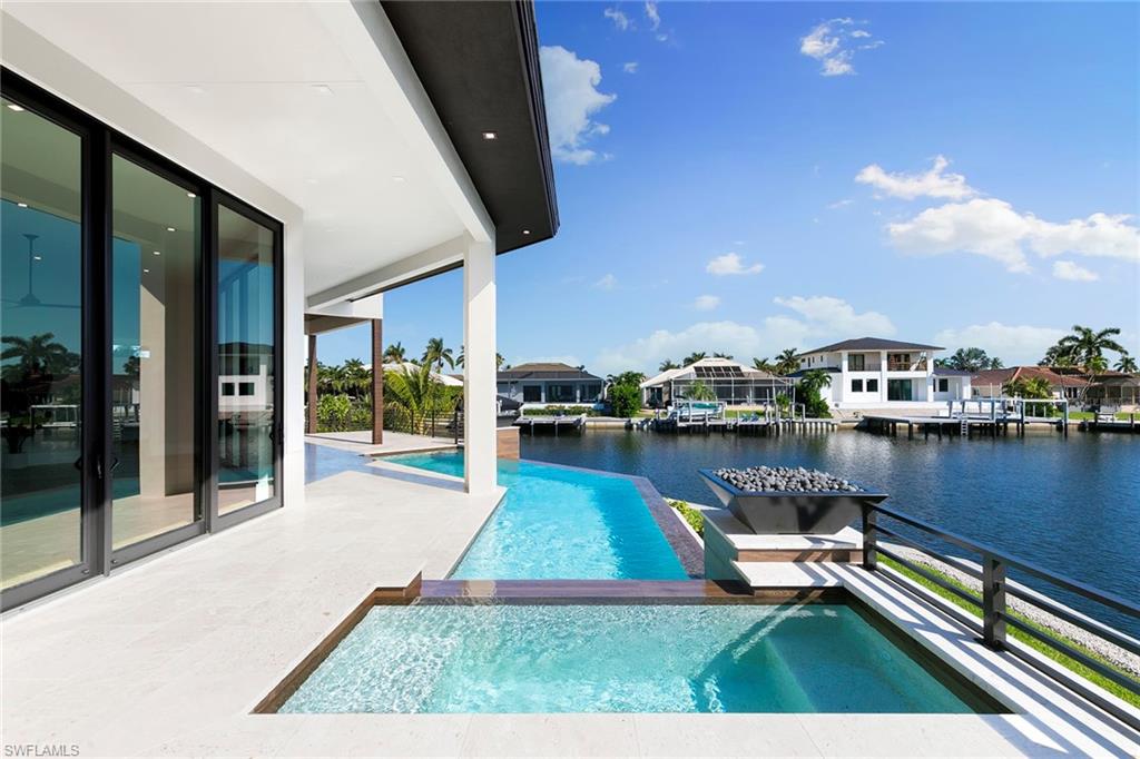 MARCO ISLAND - Residential