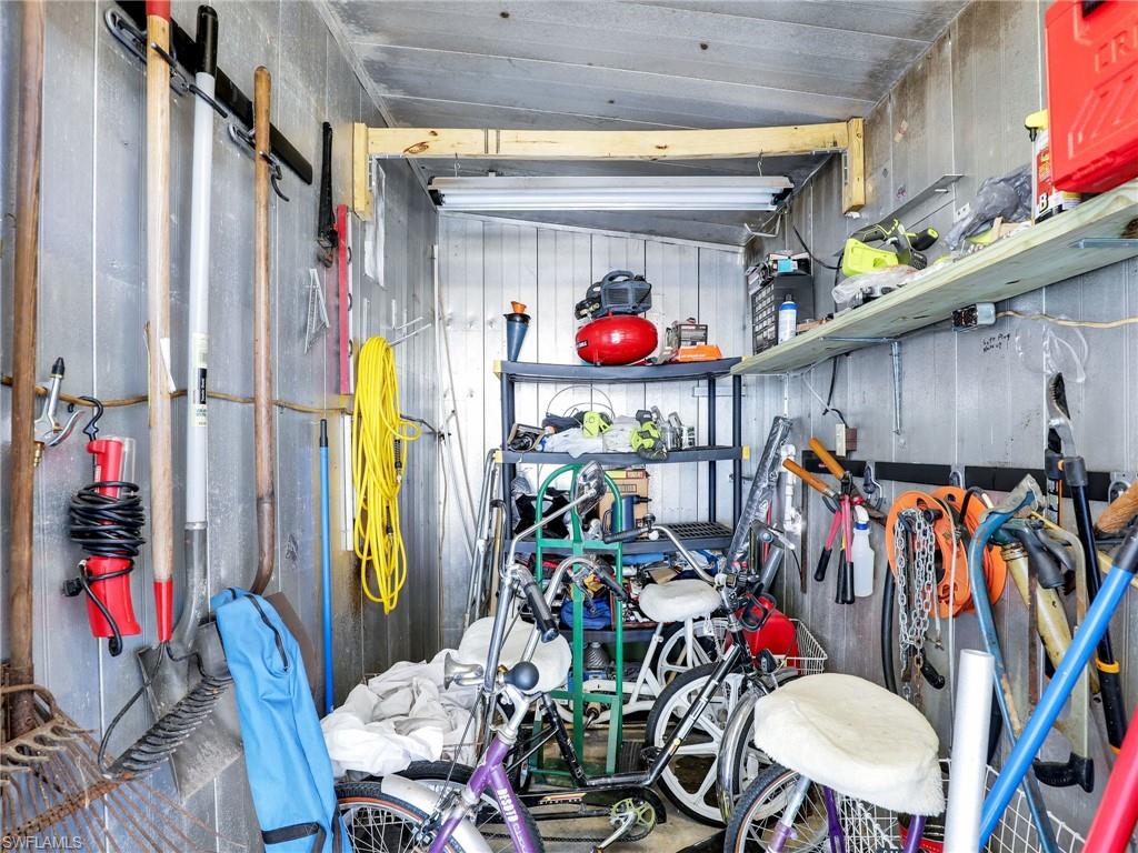 MOBILE MANOR - Residential