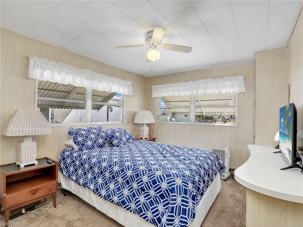 MOBILE MANOR - Residential