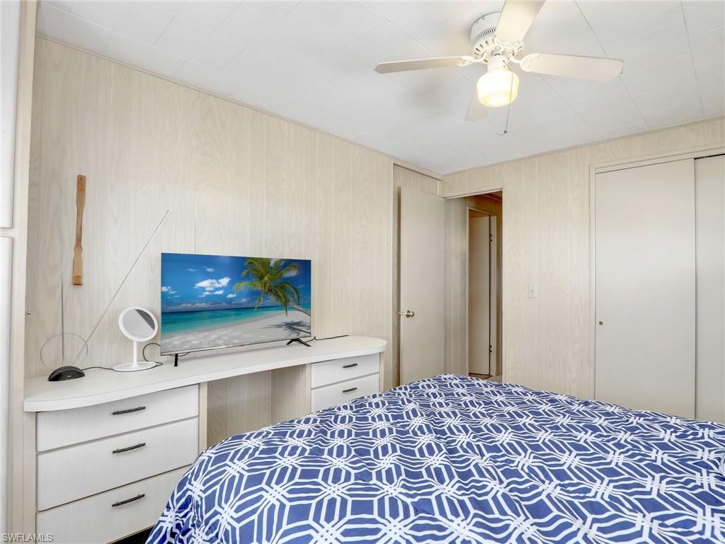 MOBILE MANOR - Residential