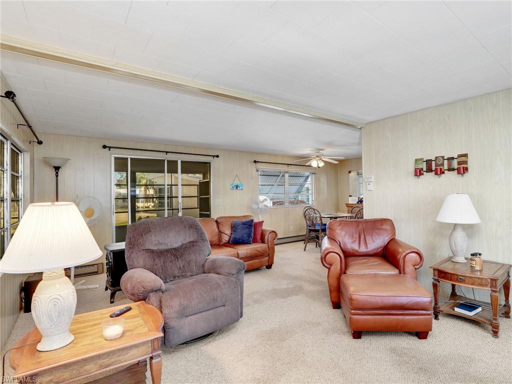 MOBILE MANOR - Residential