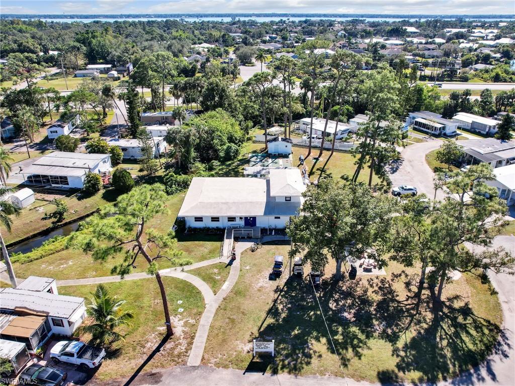 MOBILE MANOR - Residential