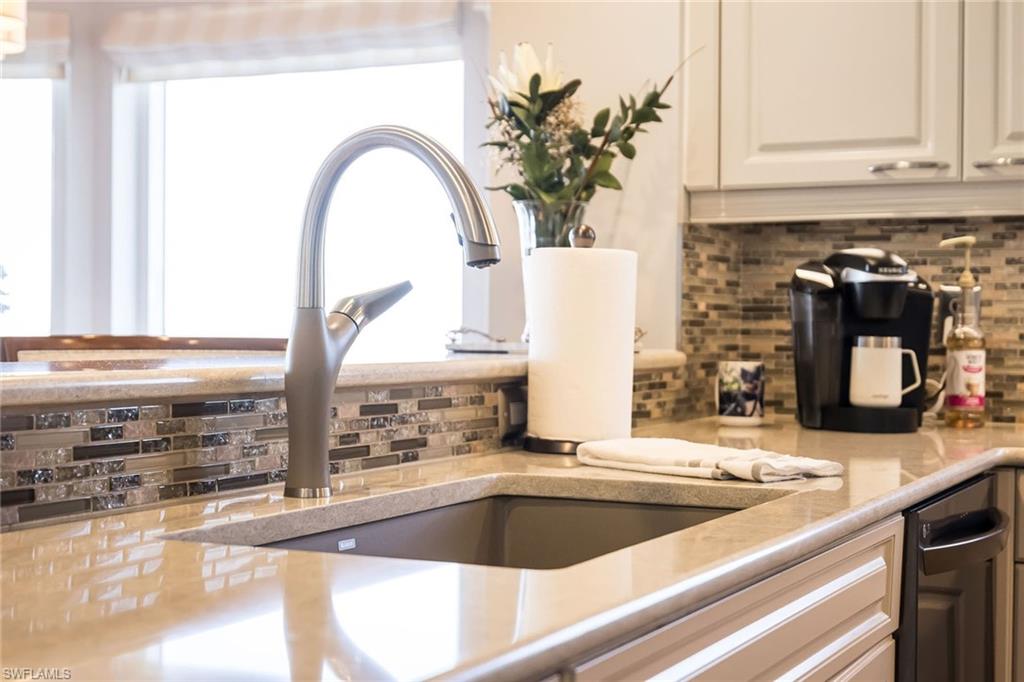 NAVONA AT THE COLONY - Residential