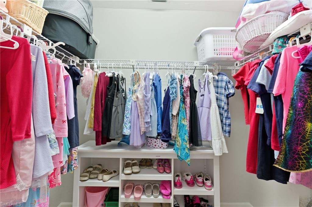 WILLOWS - Residential