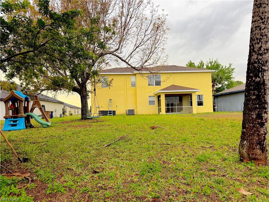 SHADOW LAKES - Residential Lease