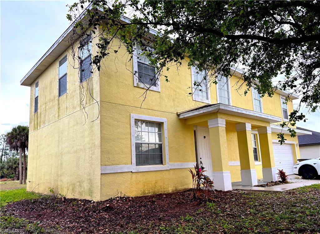 SHADOW LAKES - Residential Lease