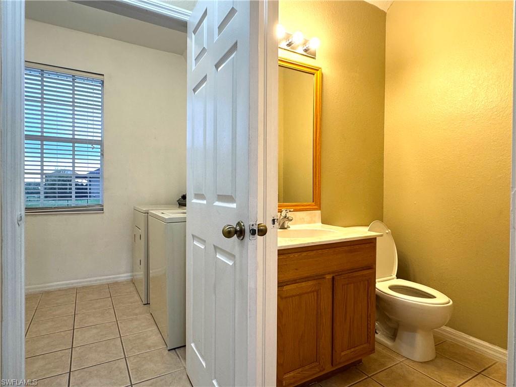 SHADOW LAKES - Residential Lease