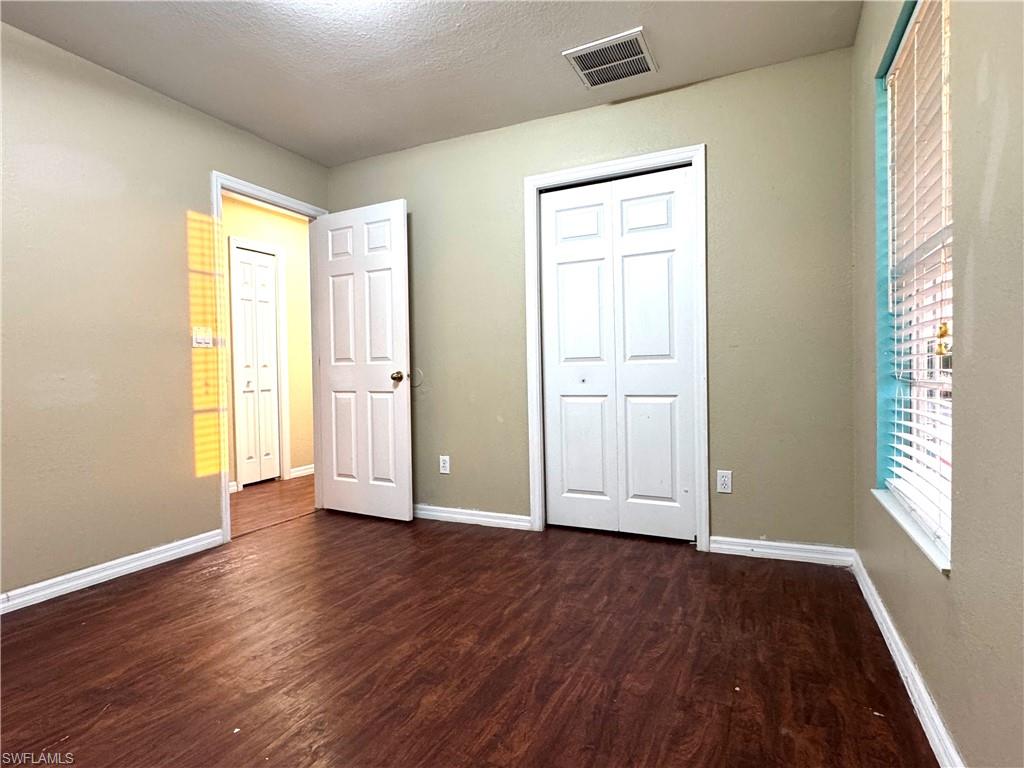 SHADOW LAKES - Residential Lease