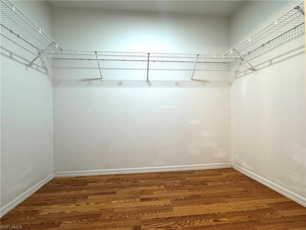 SHADOW LAKES - Residential Lease