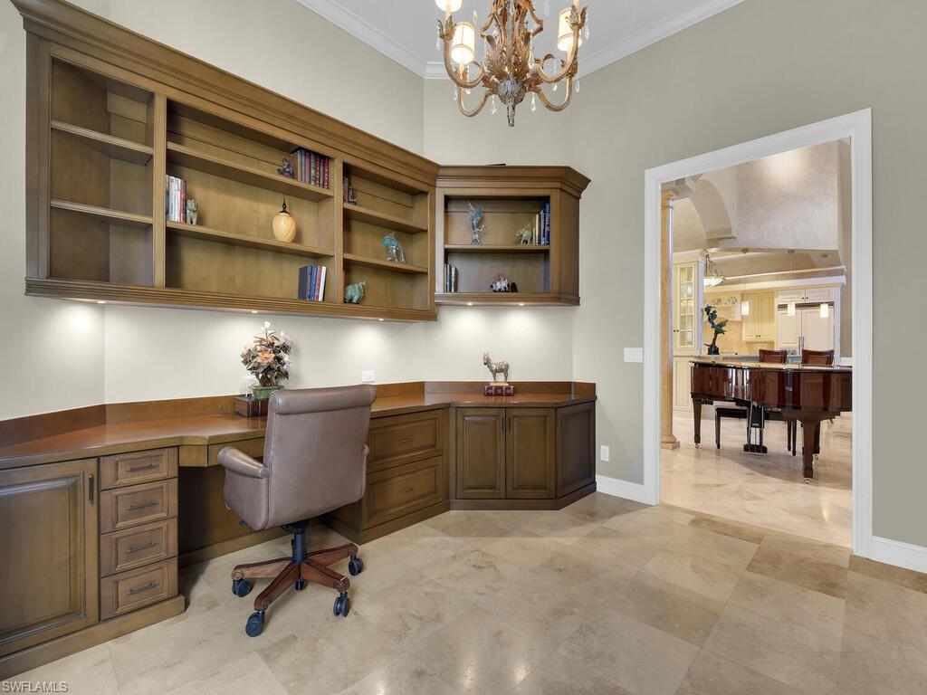 MAHOGANY RIDGE - Residential