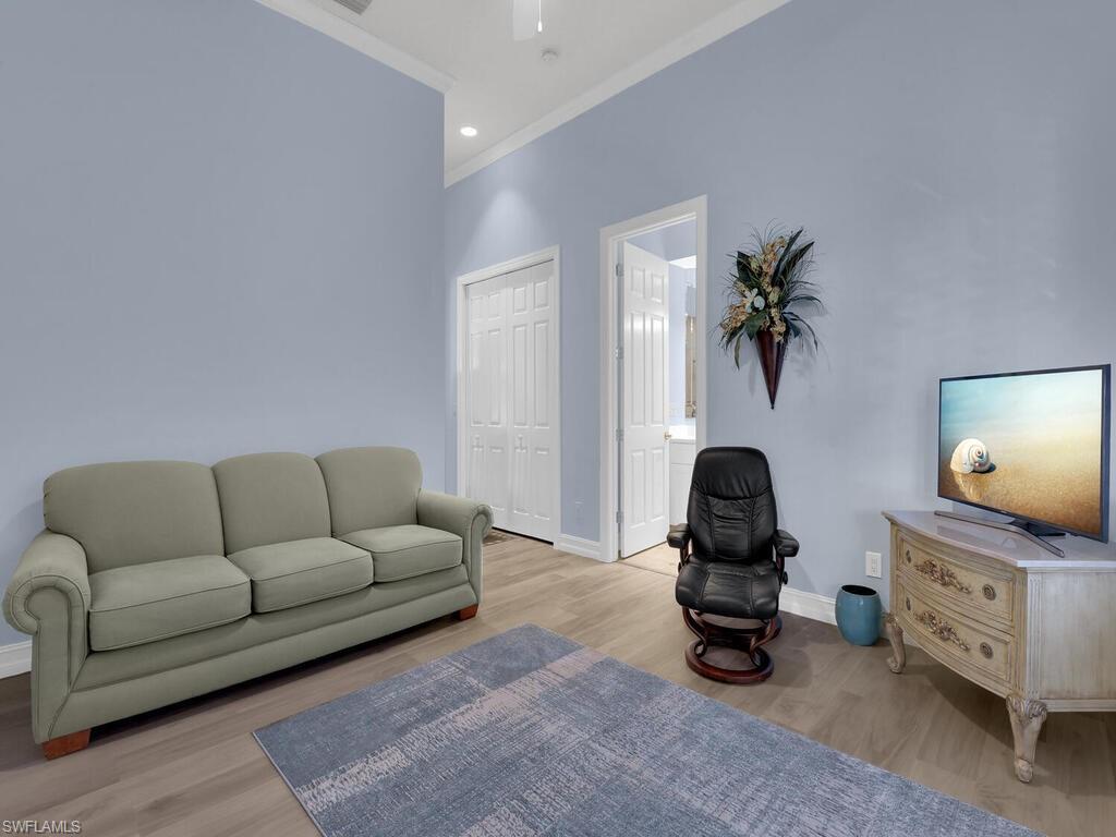 MAHOGANY RIDGE - Residential