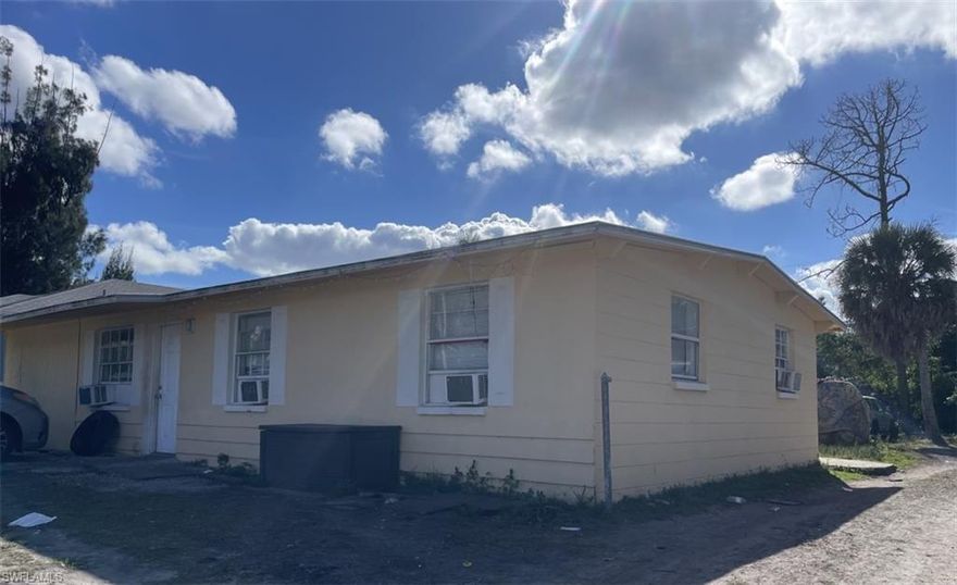 4 bedrooms 2 bath 1,400 Living space. Around last years all updated property, new roof, kitchen, bathroom, AC, ceramic tiles floor, ceiling fans, water heater, and interior and exterior freshly painted.  Well maintained property.