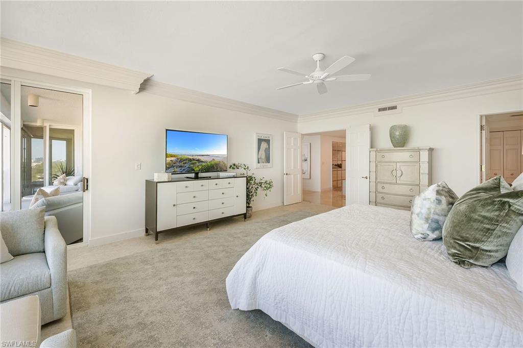 SEAPOINT AT NAPLES CAY - Residential