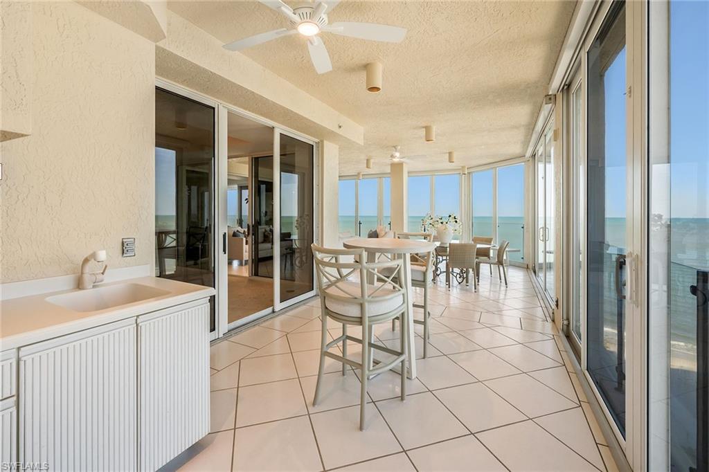 SEAPOINT AT NAPLES CAY - Residential