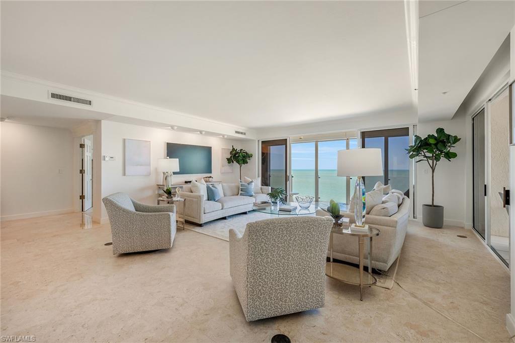 SEAPOINT AT NAPLES CAY - Residential