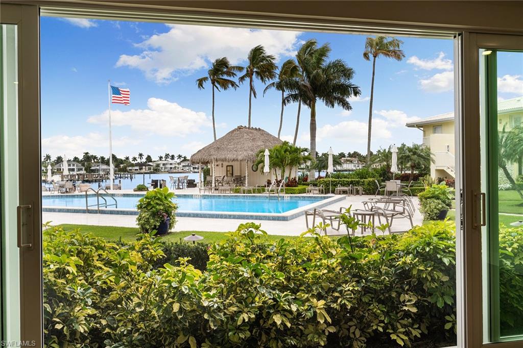 JENNIFER SHORES - Residential