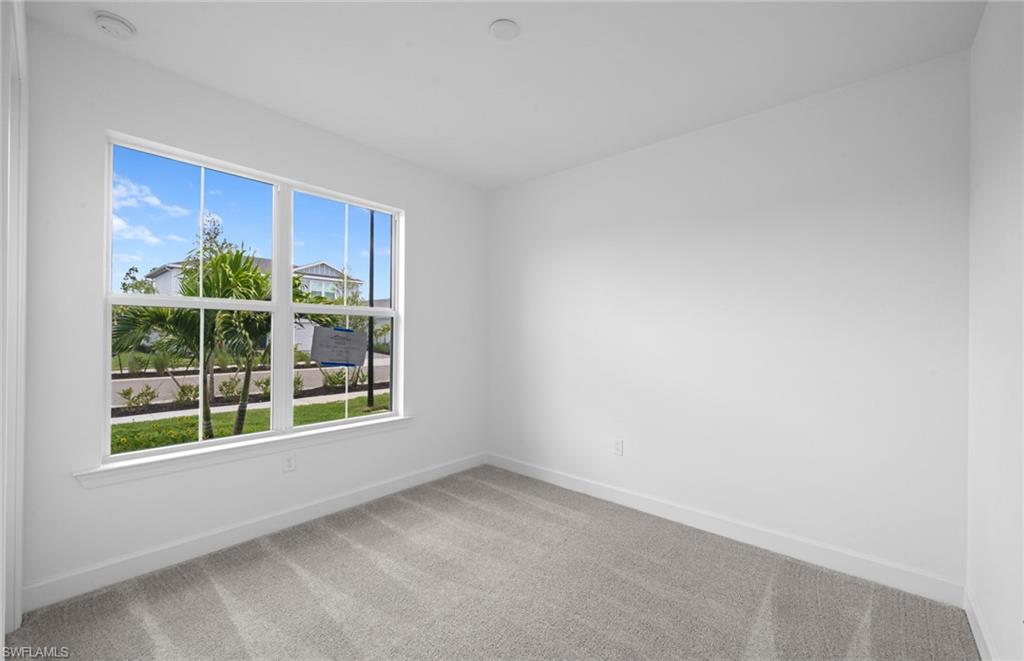 NORTHRIDGE - Residential