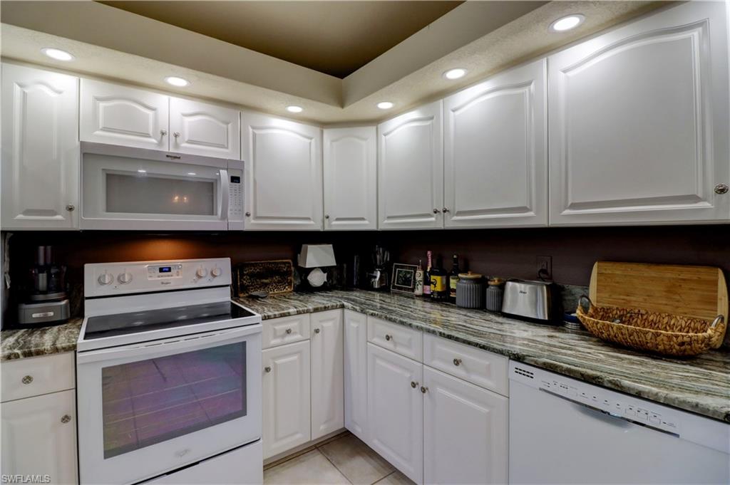 MANATEE BAY UNRECORDED SUBDIVISION - Residential