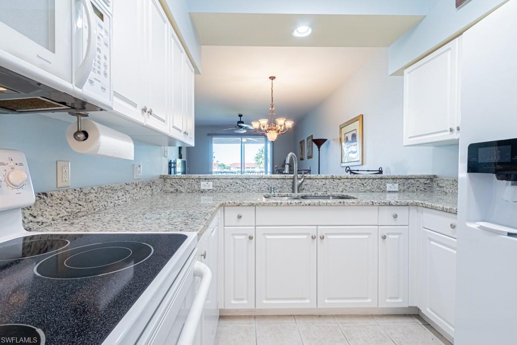 CYPRESS WOODS GOLF + COUNTRY CLUB - Residential