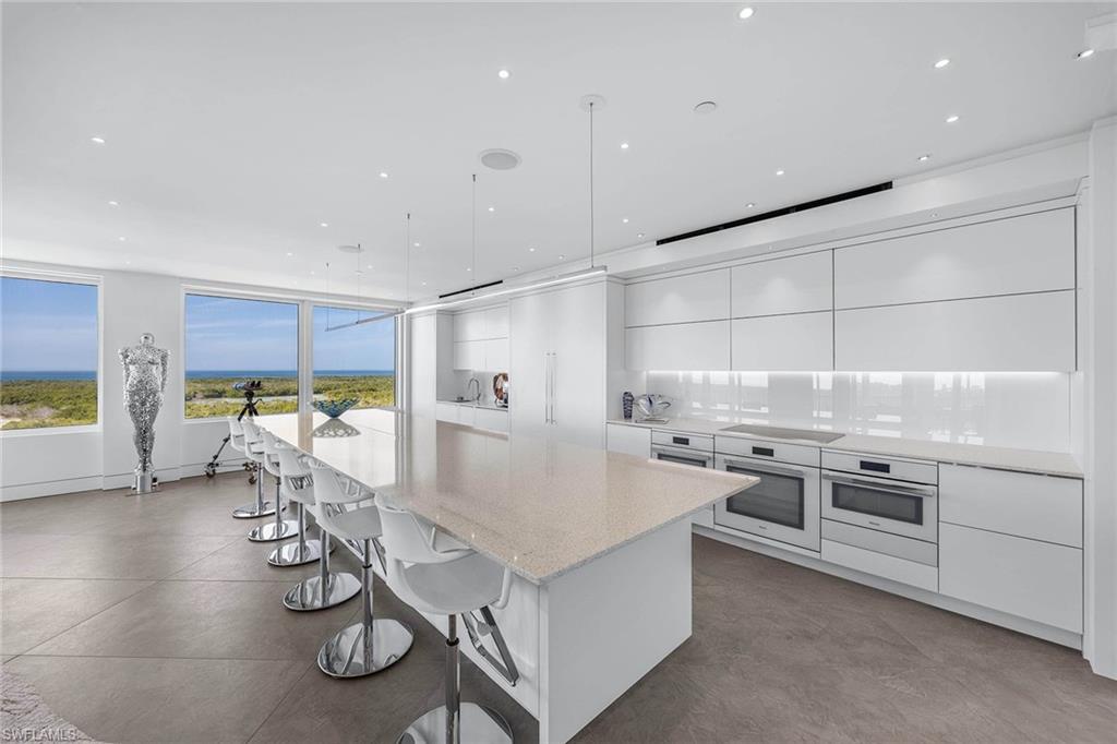 PELICAN ISLE - Residential