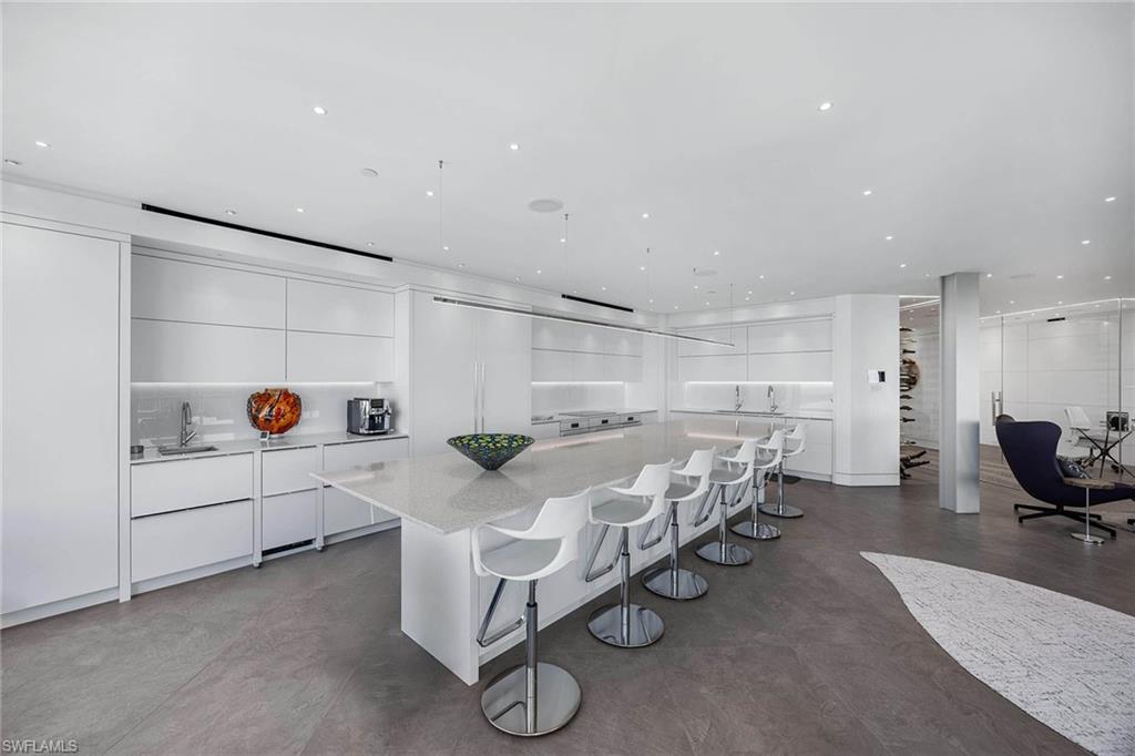 PELICAN ISLE - Residential