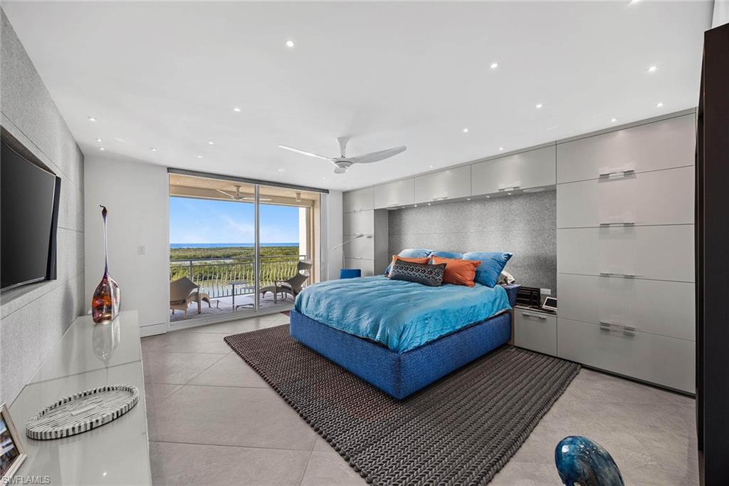 PELICAN ISLE - Residential