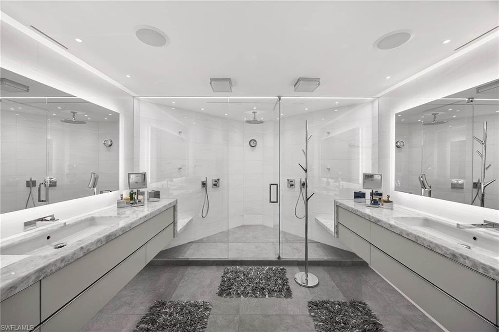 PELICAN ISLE - Residential