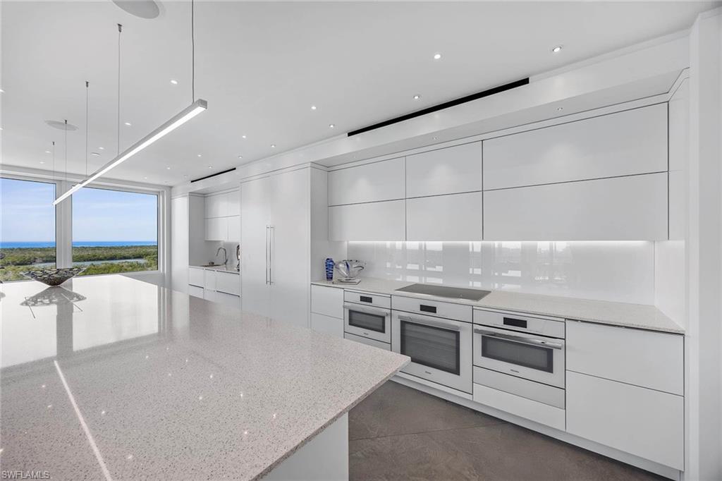 PELICAN ISLE - Residential