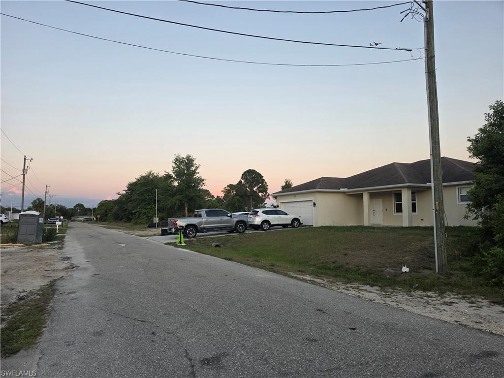 LEHIGH ACRES - Land