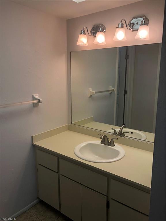 CAPE PARKWAY - Residential