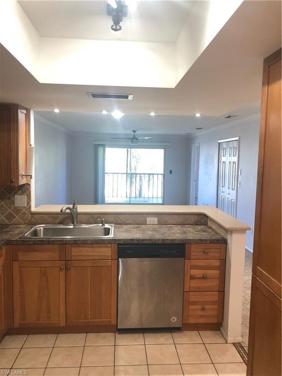 CAPE PARKWAY - Residential