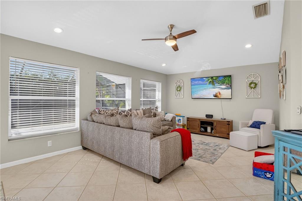 FOREST RIDGE SHORES - Residential