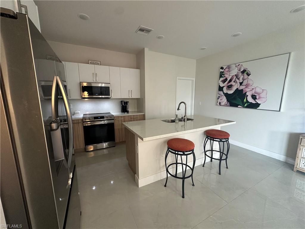 GATOR CIRCLE - Residential