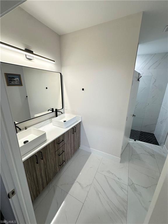 GATOR CIRCLE - Residential