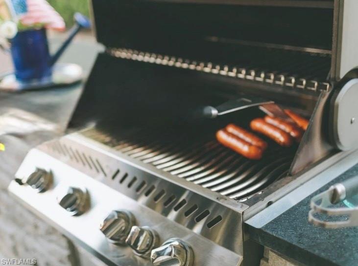 ORCHID COVE - Residential