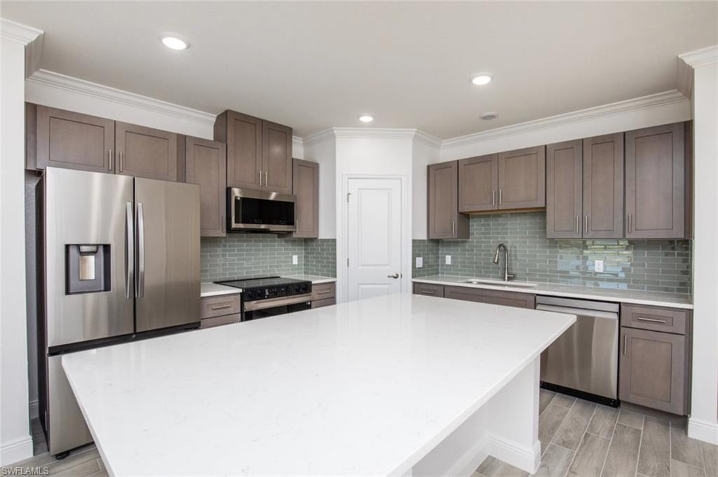 ORCHID COVE - Residential