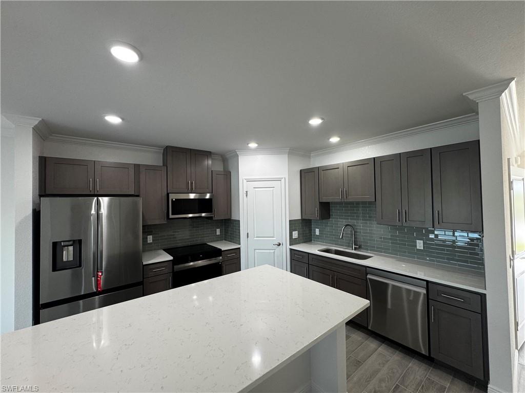 ORCHID COVE - Residential