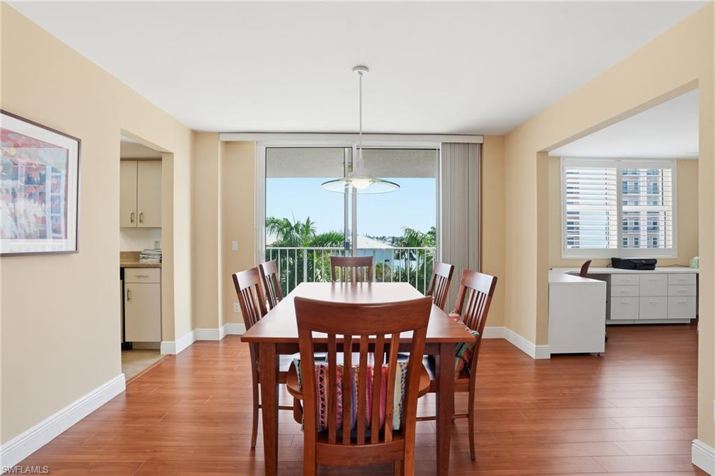 VANDERBILT SHORES - Residential