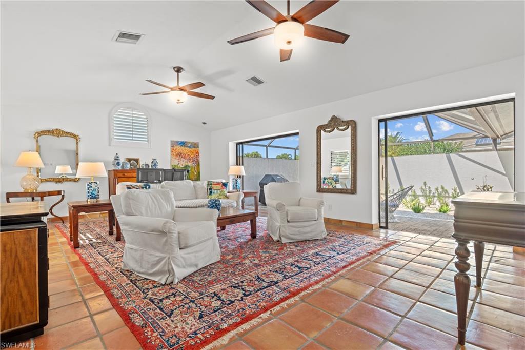 PINEWOODS - Residential