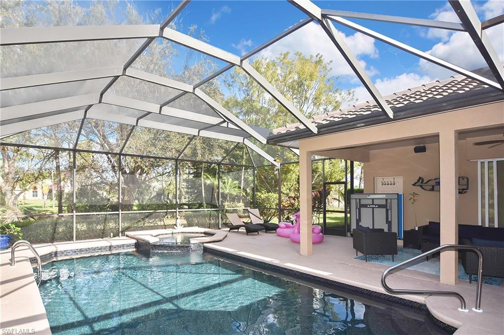 STONEYBROOK - Residential