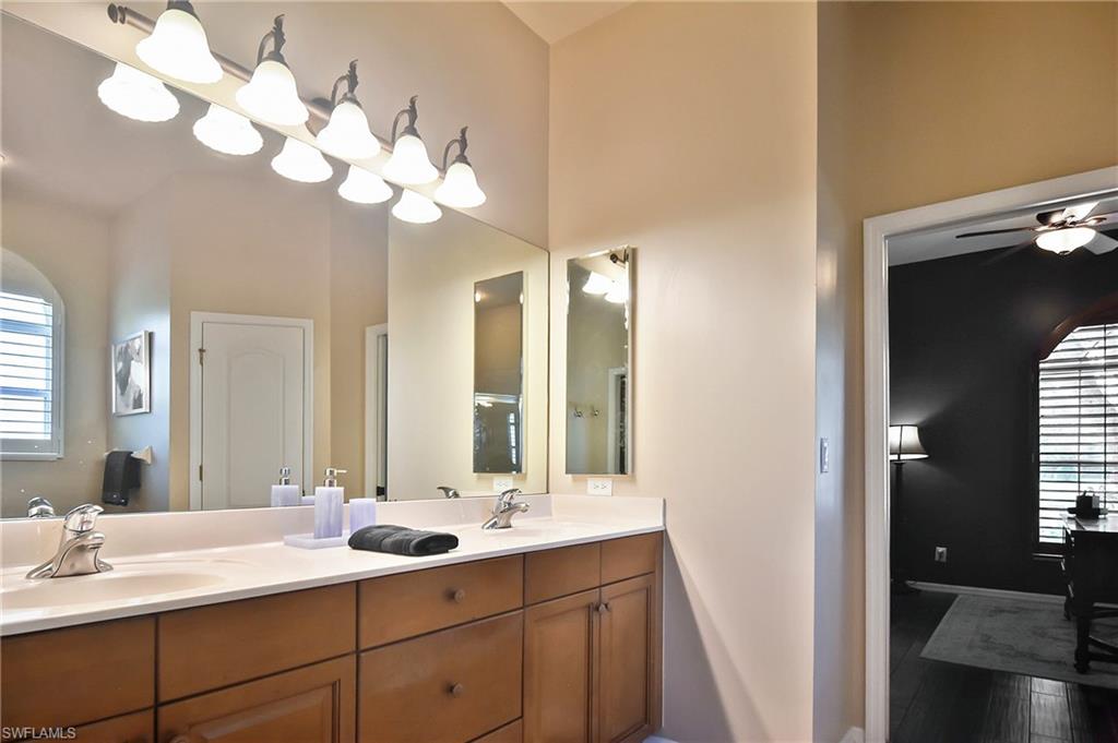 STONEYBROOK - Residential