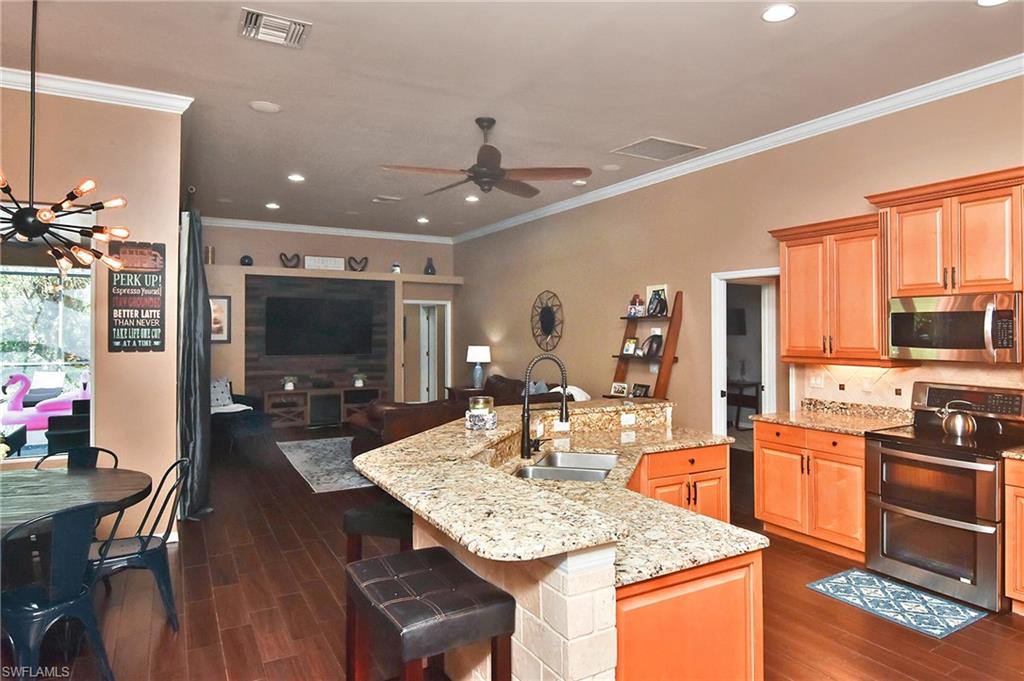 STONEYBROOK - Residential